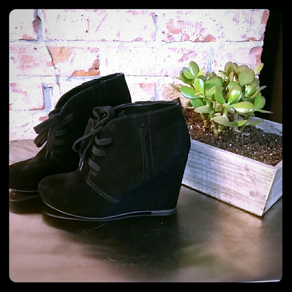 Dolce Vita Shoes - Dolce Vita Lace Up Wedges